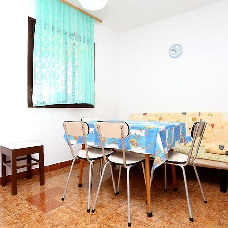 Apartments By The Sea Rogoznica - 10338 部屋 写真
