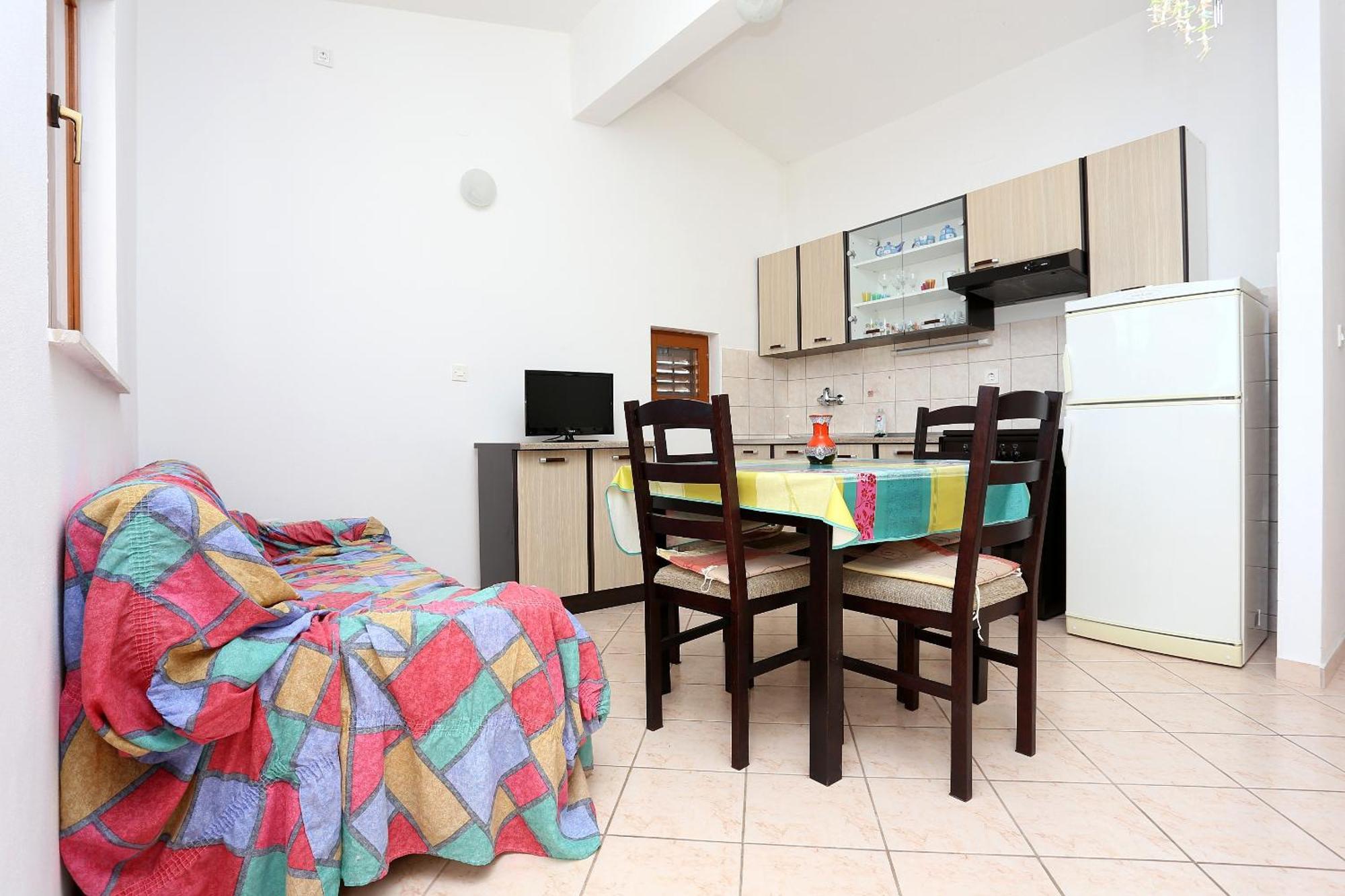 Apartments By The Sea Rogoznica - 10338 部屋 写真
